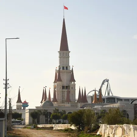 Tiny Müstakil Havuzlu Ev Сasa de vacaciones Belek