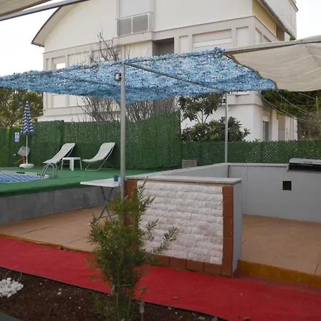 Casa vacanze Land Of Legends Karsisi Havuzlu Mustakil Ev *