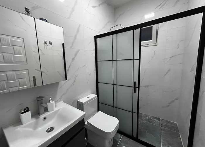 Tiny Muestakil Havuzlu Ev * Belek