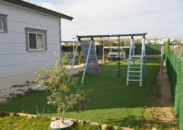 Semesterbostad Tiny Muestakil Havuzlu Ev Belek
