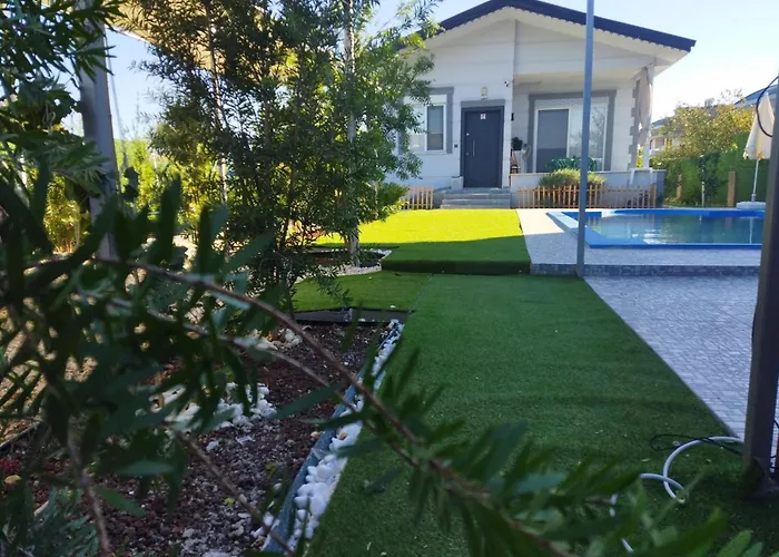 Tiny Muestakil Havuzlu Ev Semesterbostad