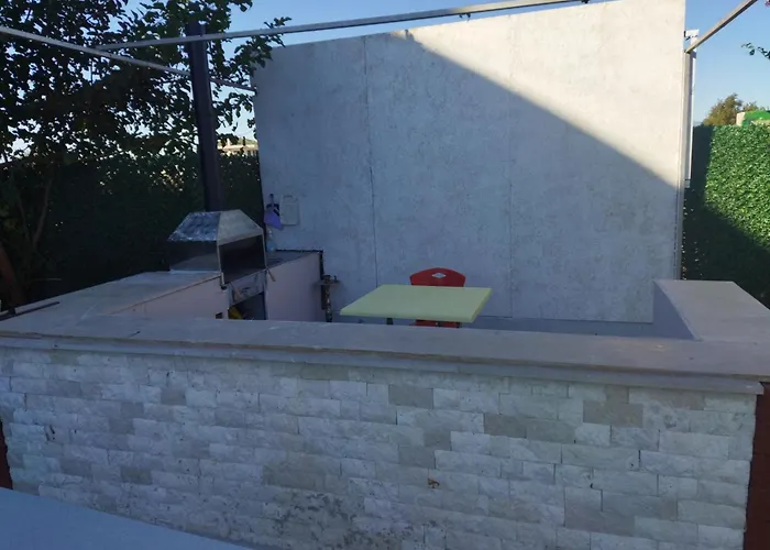 Tiny Muestakil Havuzlu Ev Belek